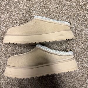 UGG Tan Platform Slippers